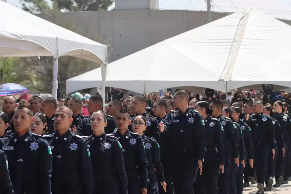 Baja California tiene 243 nuevos polic�as