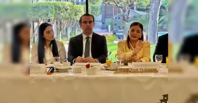 Critica el Grupo Unidos por Tijuana simulaci�n de foros de la reforma al Poder J