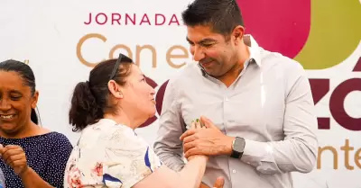 Destaca Armando Ayala entrega de apoyos sociales y conformaci�n de comit�s para 
