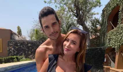 Mariazel y Adri�n Rubio