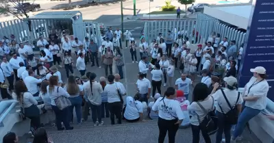 Manifestacin en el Poder Judicial en Hermosillo