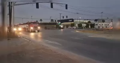 Denuncian falta de planeaci�n en obras de Garita Tijuana II: aseguran que provoc