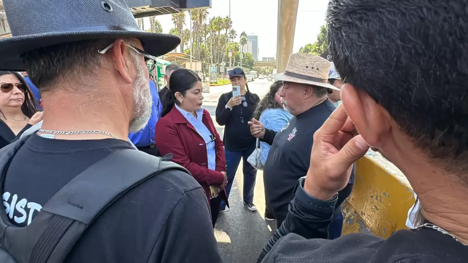 Maestros provocaron retrasos de una hora por bloqueos en la Sentri de San Ysidro