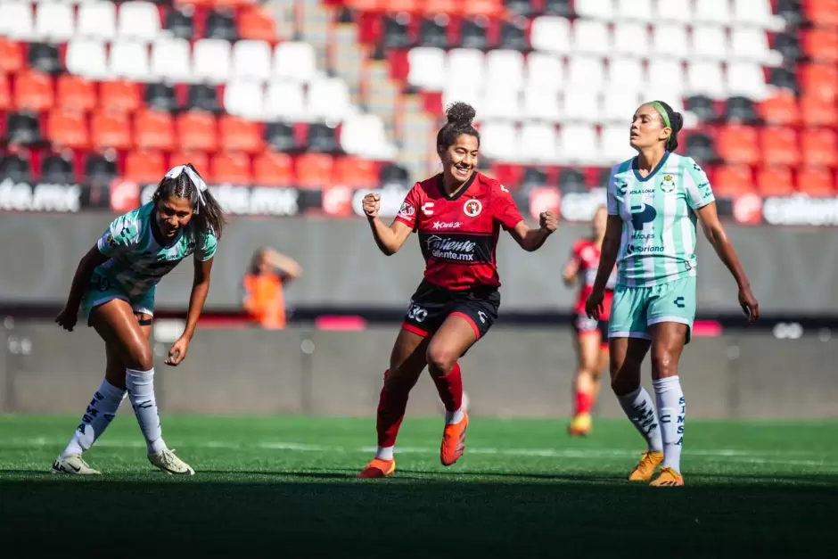 Xolos femenil vece a Santos en el Estadio Caliente