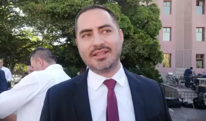 Manuel C��ez, titular del Instituto de Becas y Cr�dito Educativo