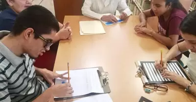 Biblioteca p�blica central estatal cuenta con cursos para personas con discapaci