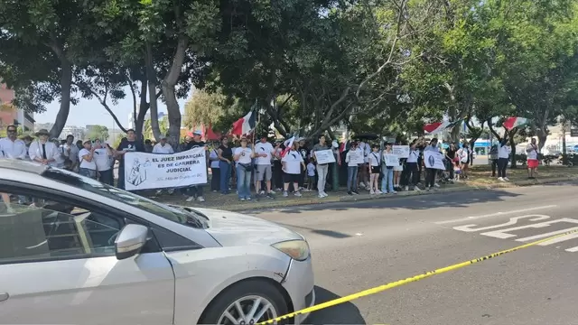 Opacidad ha sido usada para acusarlos de corruptos, dicen en Tijuana trabajadores al reiterar en marcha oposici�n al poder judicial