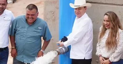 Agua a comunidades