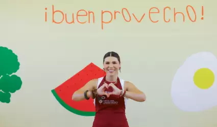 Pancita Llena, Coraz�n Contento en escuelas p�blicas