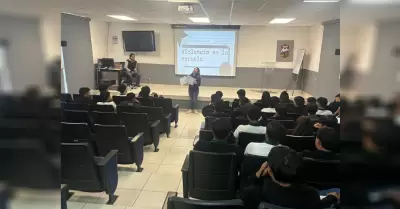 Capacitan a estudiantes de CONALEP en prevenci�n de violencia, adicciones y salu
