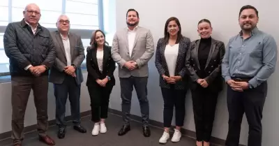 Ofrece Ismael Burgueo a regidores de oposicin del XXV Ayuntamiento de Tijuana 