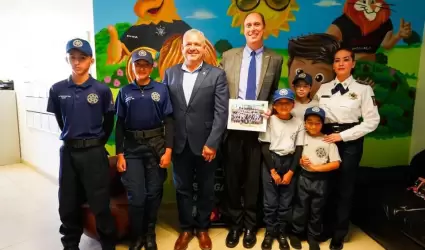 Recibe Carlos Ibarra al C�nsul General de EE.UU. en Tijuana