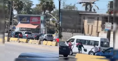 Motociclista y conductor de taxi resolvieron disputa vial a pedradas cerca de la