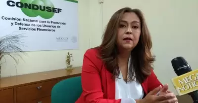 Blanca Alicia Rosas L�pez, titular de la Unidad de Atenci�n BA9 de Condusef