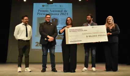 Escritora de Chihuahua recibi� el Premio Nacional de Poes�a Tijuana 2024