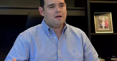 Eduardo Acu�a Padilla