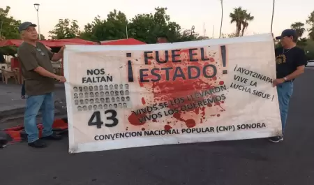 Marcha 43 normalistas Hermosillo