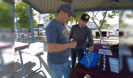 CESPM acerca servicios a los vecinos de la colonia Ricardo Flores Mag�n