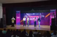 Participan estudiantes en el segundo concurso estatal de canto de Cobach BC