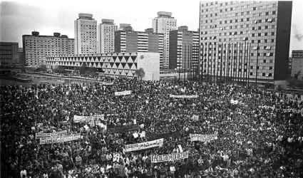 Manifestaci�n de estudiantes en Tlatelolco en 1968