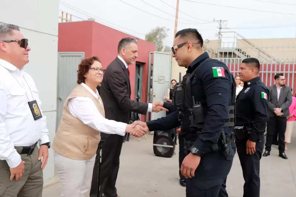 Realiza presidenta Rocio Adame pase de lista a oficiales de la Secretar�a de Seguridad Ciudadana
