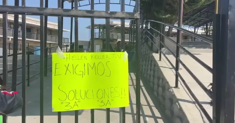 Manifestaci�n en Escuela