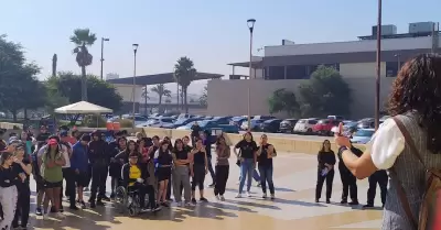 La docencia es una carrera de vocaci�n, dice la directora de la Normal Fronteriz