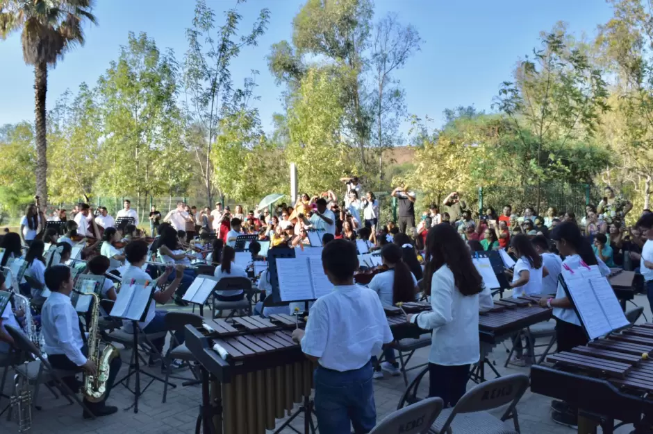 Talleres gratuitos de iniciaci�n musical para ni�as, ni�os y adolescentes en situaci�n de movilidad y de acogida