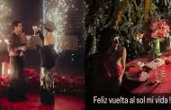 Christian Nodal repite con �ngela Aguilar la sorpresa de cumplea�os que le llev� a Cazzu
