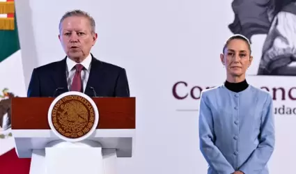 Arturo Zald�var, coordinador de Pol�tica y Gobierno de la Presidencia.
