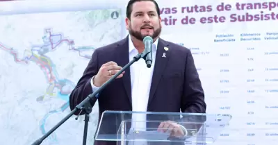 Agradece alcalde Ismael Burgue�o a gobernadora de BC por invertir en obras de in