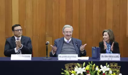 La Facultad de Derecho de la UNAM rindi� un homenaje al ministro Luis Mar�a Agui