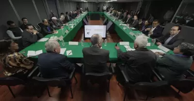 Busca secretario Juan Mel�ndrez mejores condiciones para el campo de Baja Califo