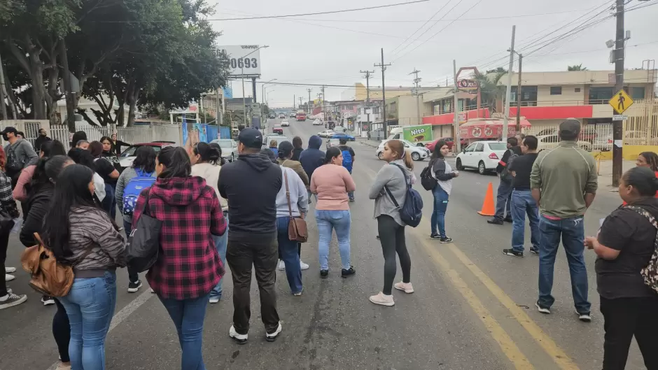 Exigen maestros para el Centro de Atenci�n M�ltiple Hellen Keller