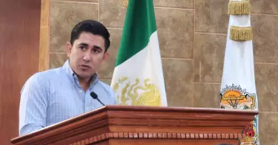 Diputado Diego Echevarr�a Ibarra