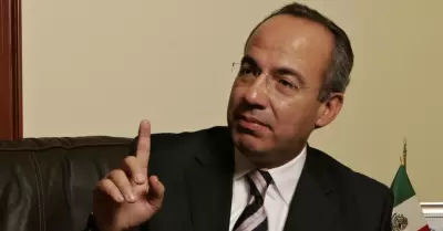 Felipe Calder�n Hinojosa