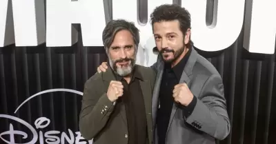 Gael Garc�a Bernal y Diego Luna protagonizan "La M�quina", una serie de Disney+.