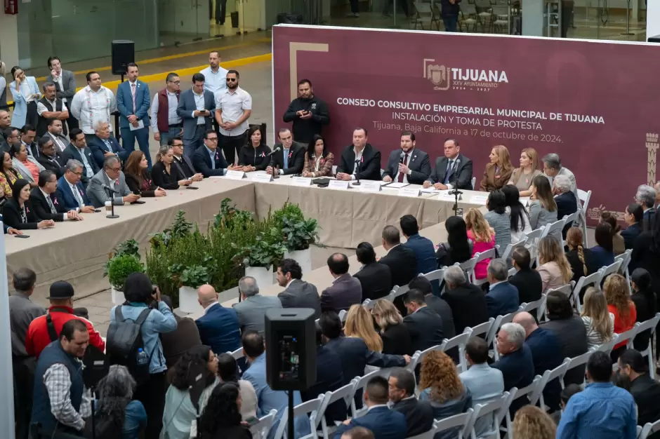 Conforma alcalde Ismael Burgue�o el Consejo Consultivo Empresarial