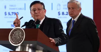 Ignacio Ovalle Fern�ndez fue el primer jefe en la carrera pol�tica del expreside