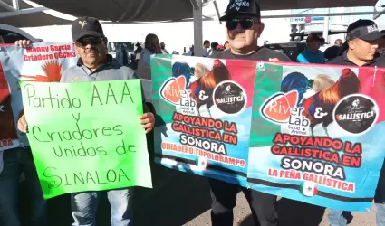 Marcha en protesta por la prohibici�n de la pelea de gallos