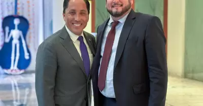 Todd Gloria e Ismael Burgue�o Ruiz