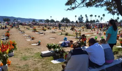 Permisos a comerciantes por d�a de muertos
