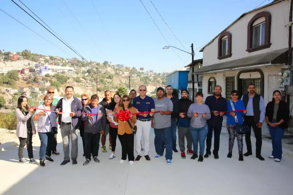Entrega CESPT obra de rehabilitaci�n en la calle Tomasa Est�vez