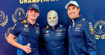 "Checo" P�rez y Max Verstappen conviven con M�stico