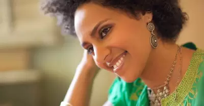 Malika Zarra, cantante marroqu�