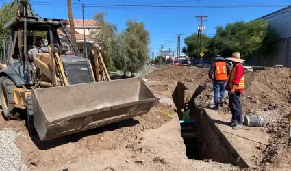 Avanza construcci�n de subcolector pluvial en colonia Nueva