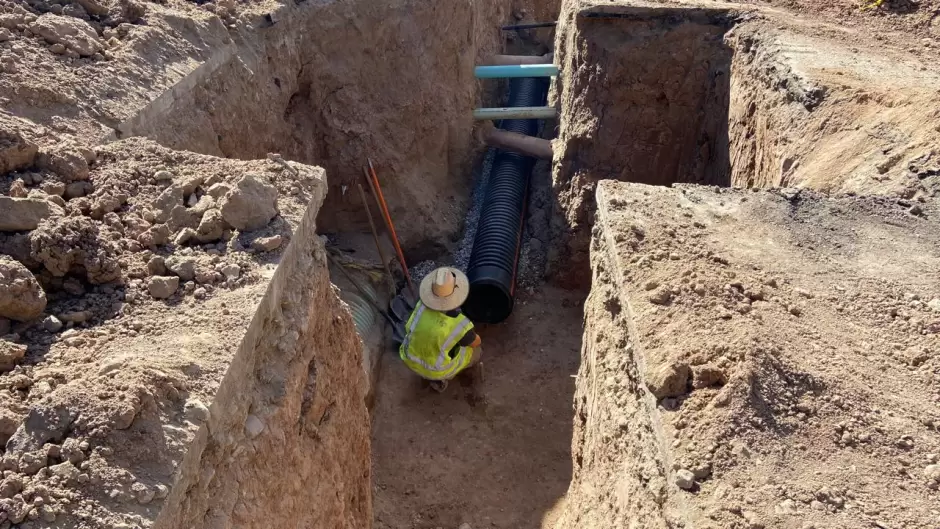 Avanza construcci�n de subcolector pluvial en colonia Nueva