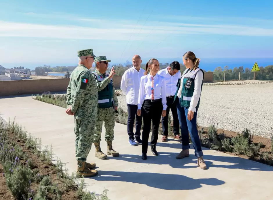 Presidenta de M�xico y Gobernadora de BC realizan recorrido por planta de tratamiento de aguas residuales en Tijuana