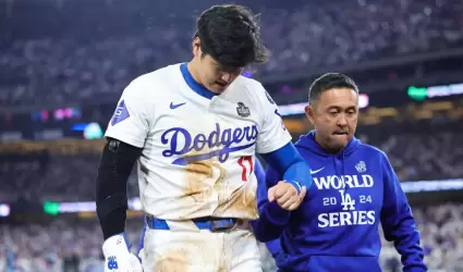 Shohei Ohtani sufri� una subluxaci�n (dislocaci�n parcial) en el hombro izquierd