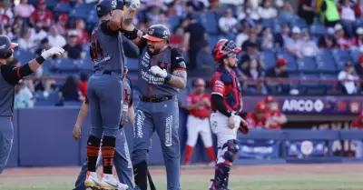 Naranjeros derrota en extra innings a �guilas de Mexicali